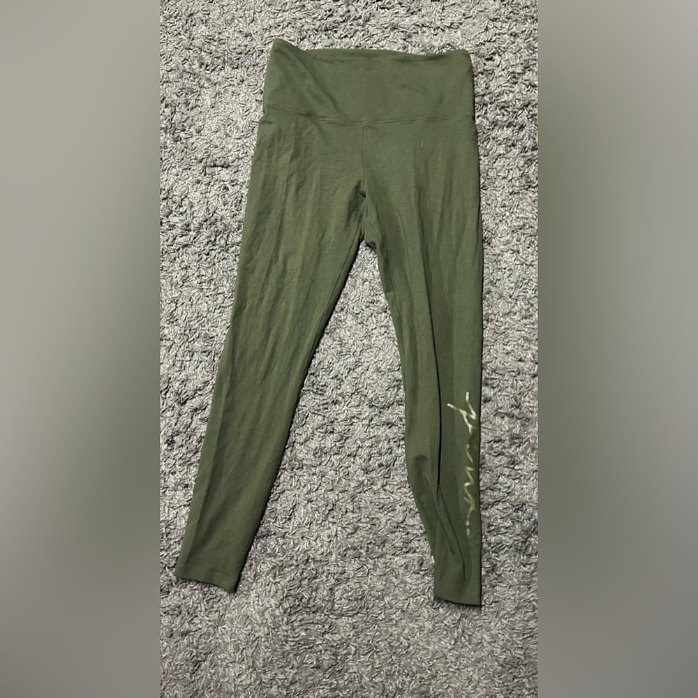 Army green/olive PINK leggings .